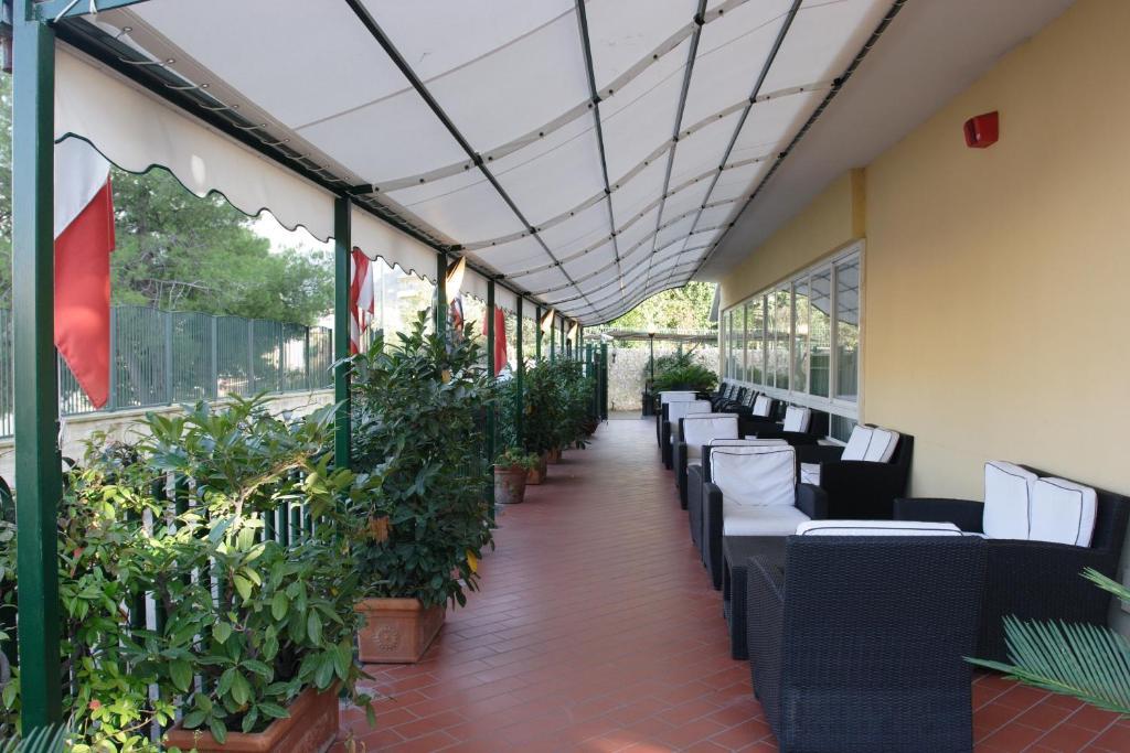 Hotel Villa Serena Castellammare di Stabia Εξωτερικό φωτογραφία