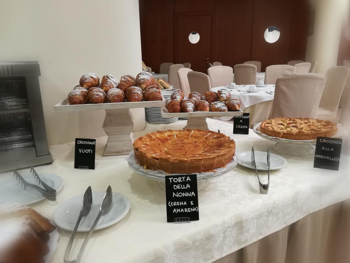 Hotel Villa Serena Castellammare di Stabia Εξωτερικό φωτογραφία